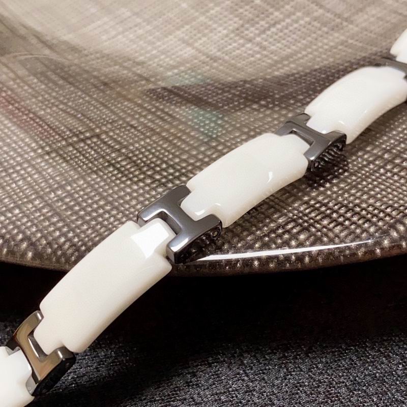 Hermes Bracelet 01lyr07 (2)