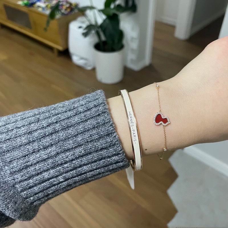 Hermes Bracelet 02lyr08 (8)