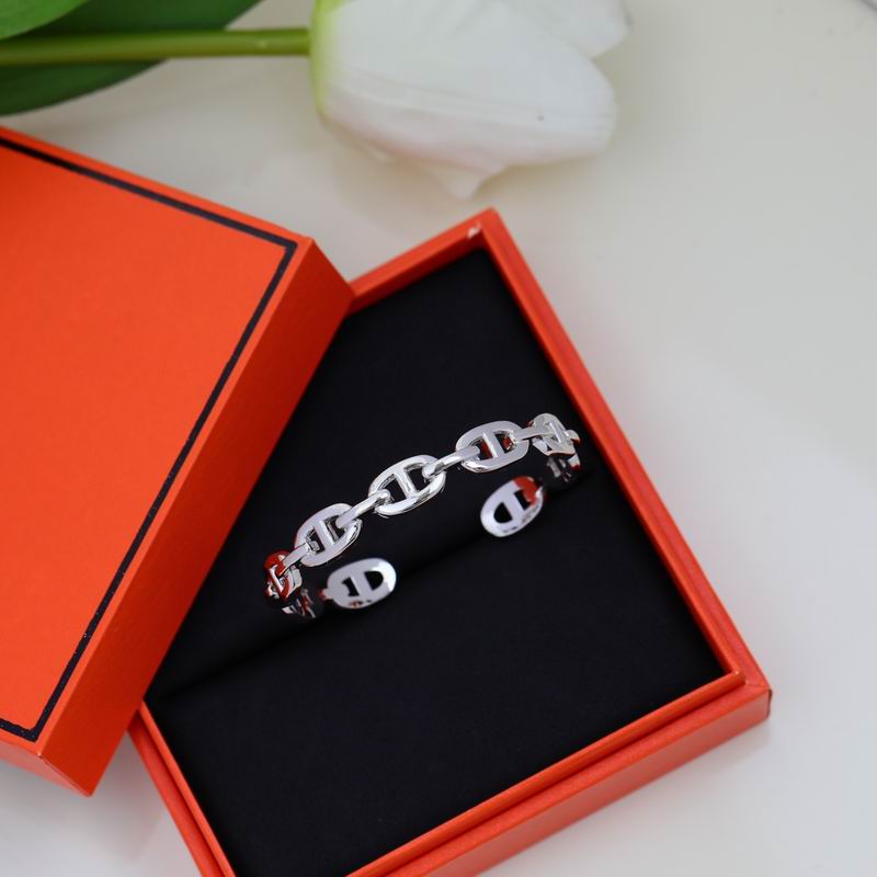 Hermes Bracelet 03lyr16 (2)