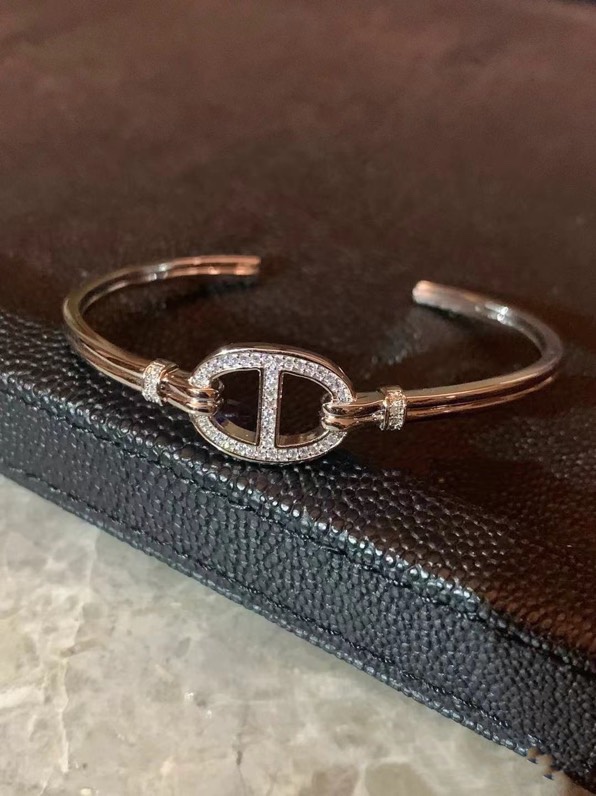 Hermes Bracelet 03lyr19 (3)