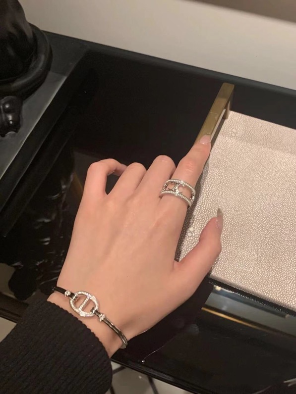 Hermes Bracelet 03lyr19 (5)