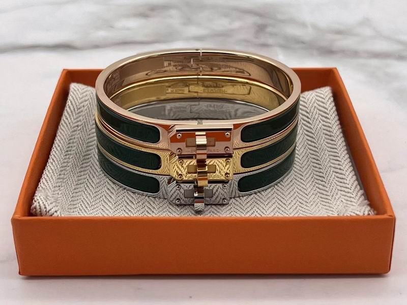 Hermes Bracelet 03lyr23 (11)