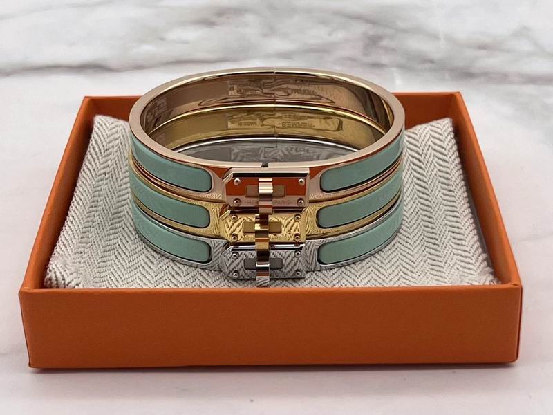 Hermes Bracelet 03lyr23 (14)