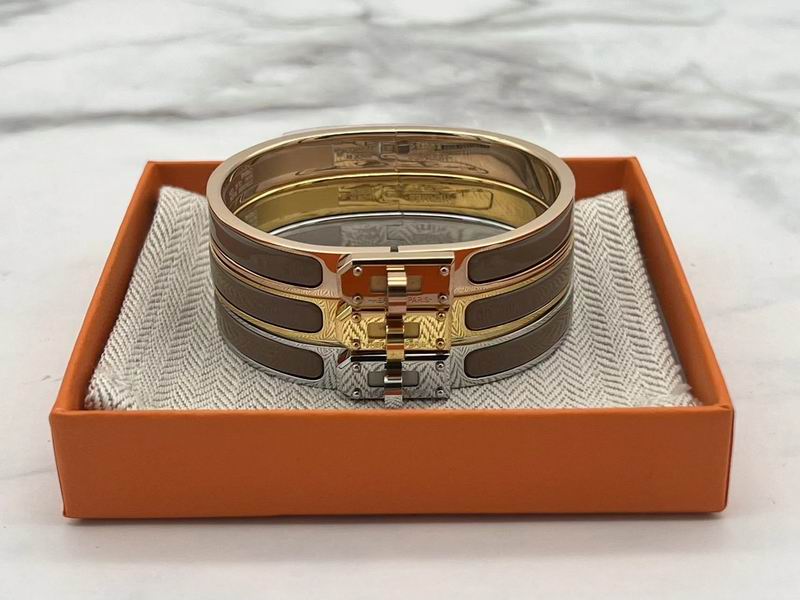 Hermes Bracelet 03lyr23 (22)