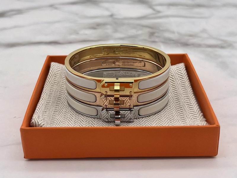 Hermes Bracelet 03lyr23 (25)