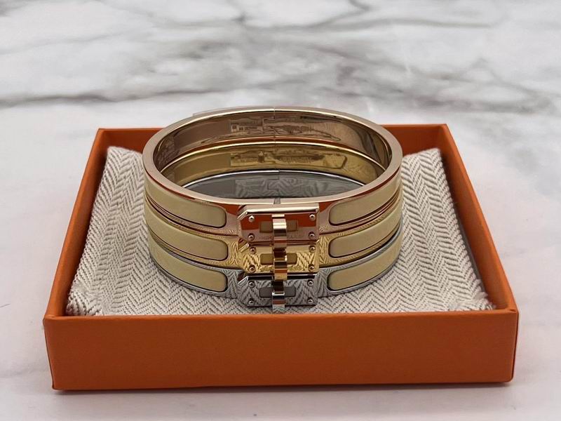 Hermes Bracelet 03lyr23 (3)