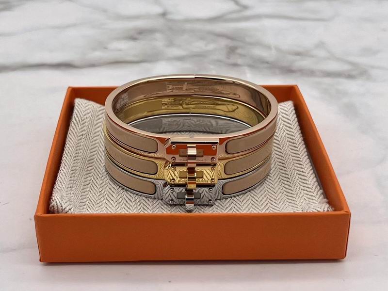 Hermes Bracelet 03lyr23 (9)