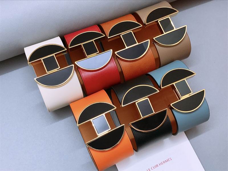 Hermes Bracelet 03lyr26 (9)