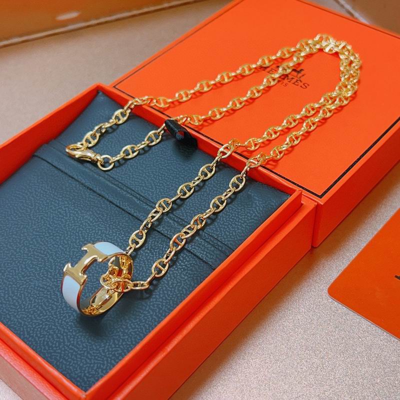 Hermes Necklace 01lyr02 (1)