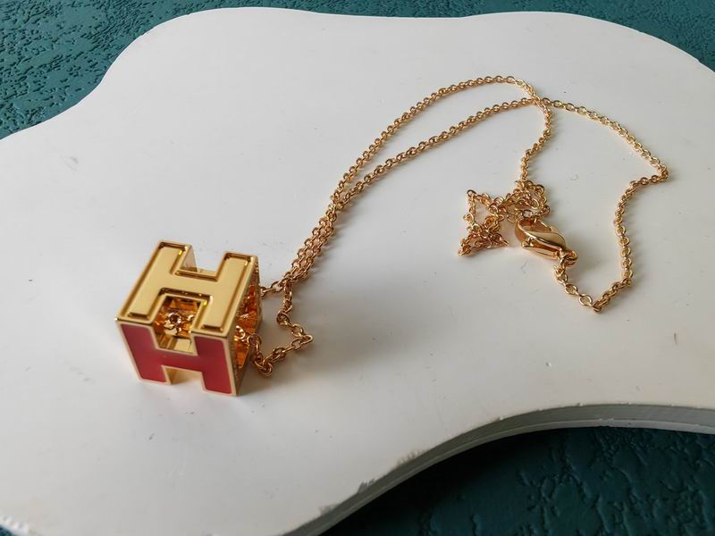 Hermes Necklace 04lyr42 (5)