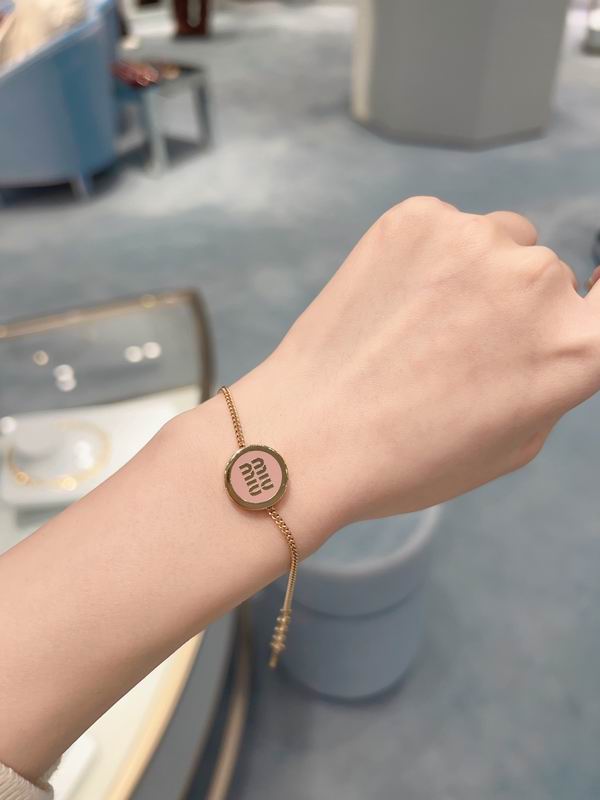 MiuMiu Bracelet 03lyr03 (9)
