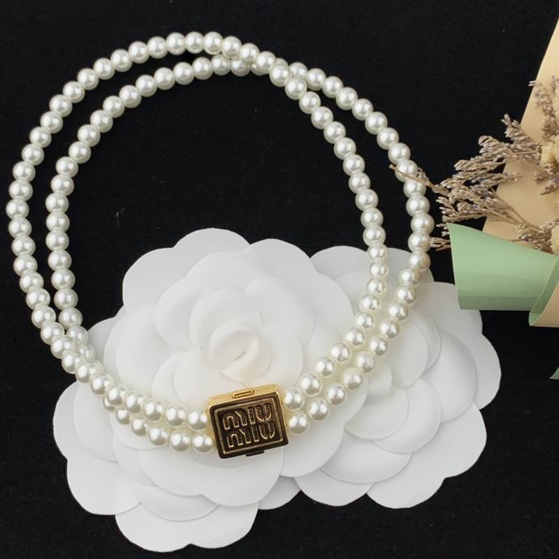 MiuMiu Necklace 03lyr10 (1)