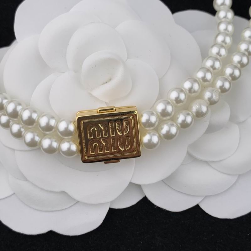 MiuMiu Necklace 03lyr10 (3)