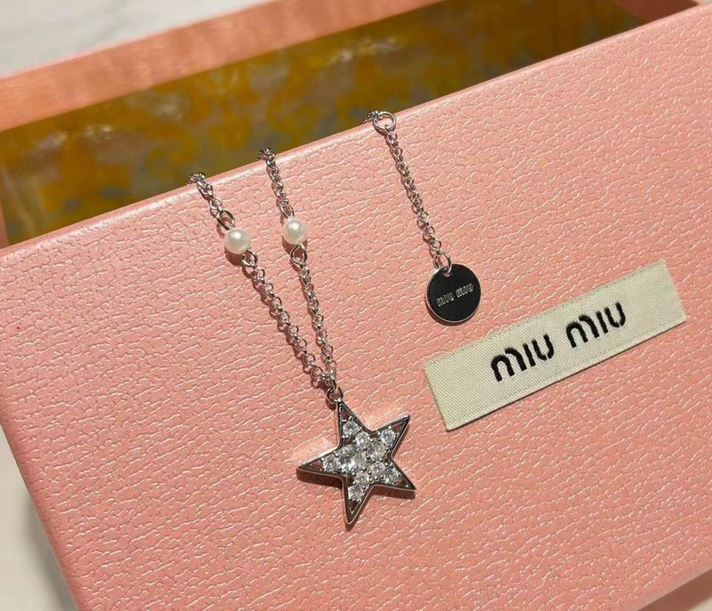 MiuMiu Necklace 03lyr14 (1)