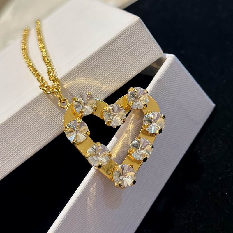 MiuMiu Necklace 12lyr9 (3)