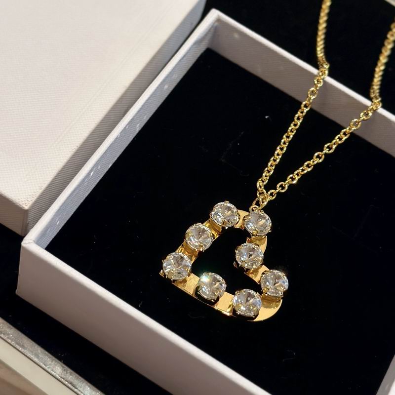 MiuMiu Necklace 12lyr9 (4)