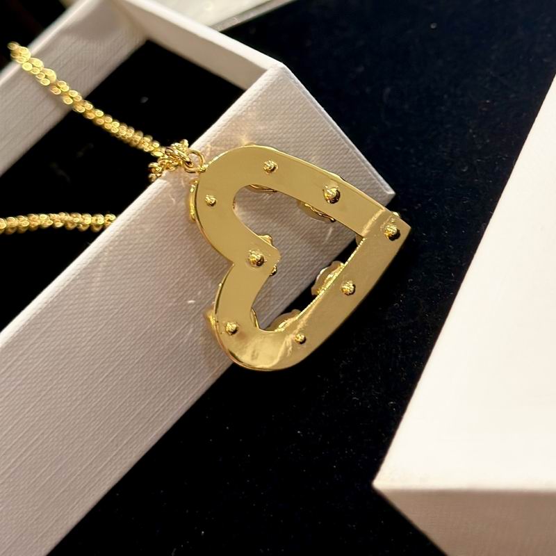 MiuMiu Necklace 12lyr9 (6)
