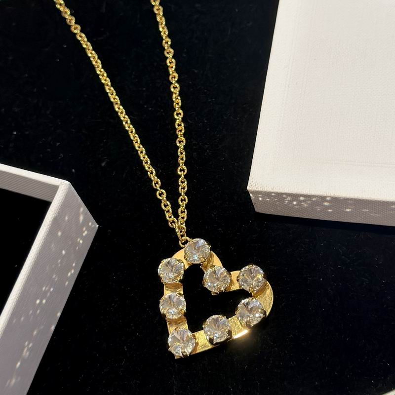 MiuMiu Necklace 12lyr9 (8)