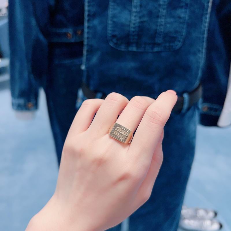 MiuMiu Ring 03lyr04 (1)