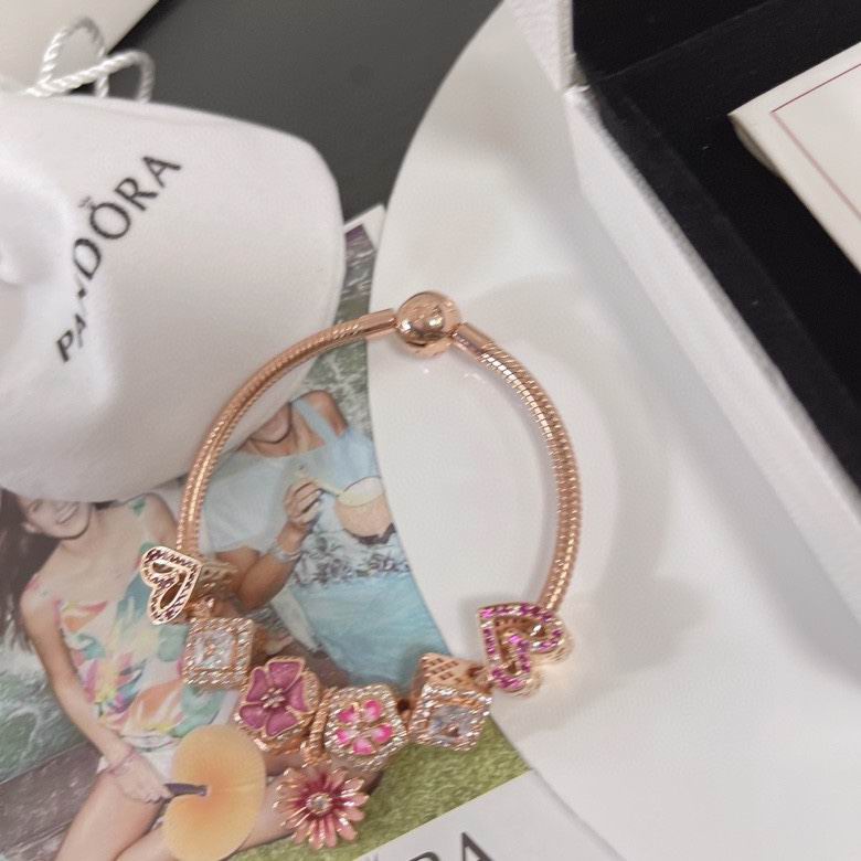 Pandora bracelet 16-21 01yxx73 (8)