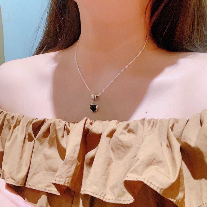 Pandora necklace 02yxx12 (3)