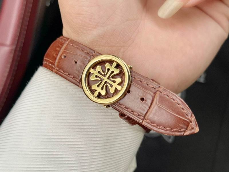 Patek Philippe 42mm 77 (2)