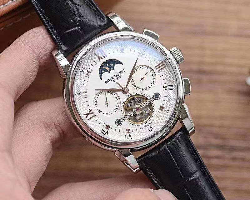 Patek Philippe Watch 46 (2)