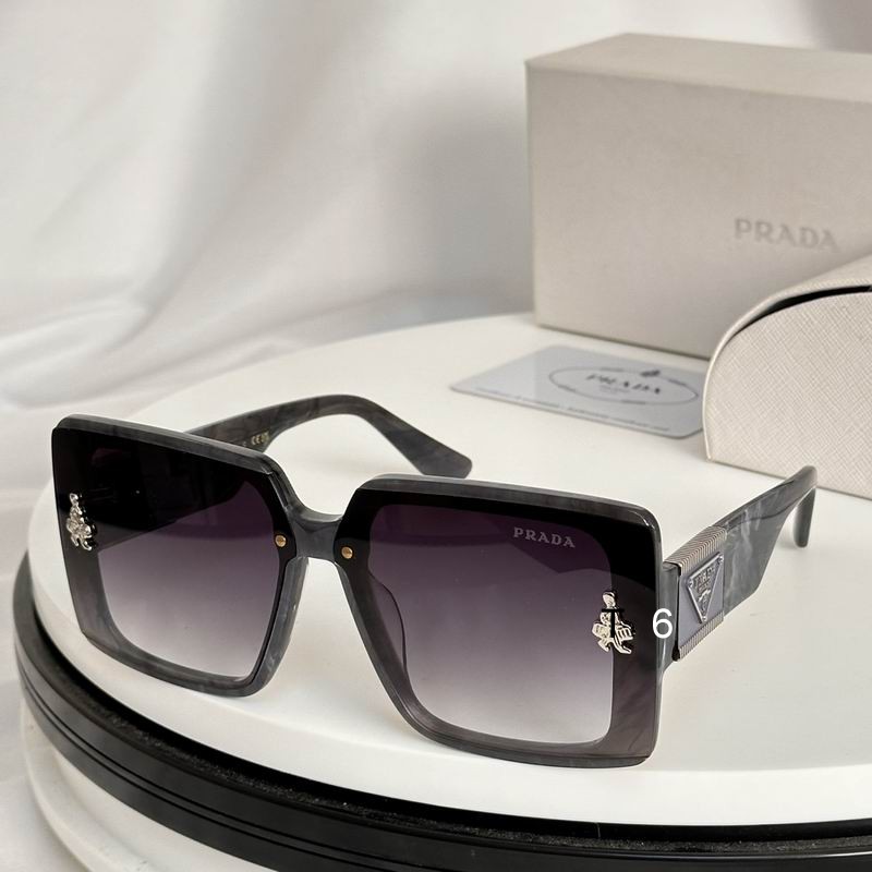 Prada PR136 69 10-142 e05