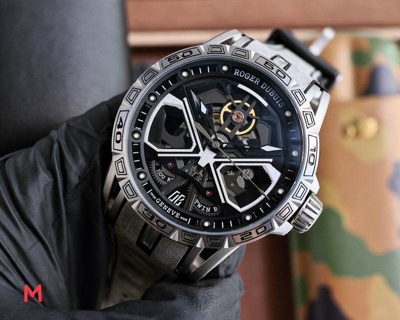 Roger Dubuis 46mm  114 (8)