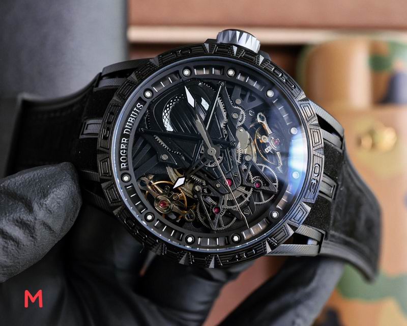Roger Dubuis 46mm 94 (2)