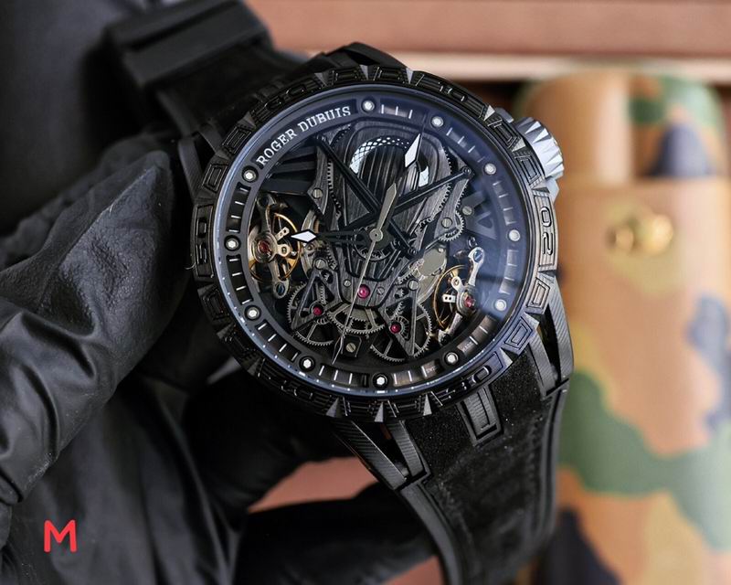 Roger Dubuis 46mm 94 (6)