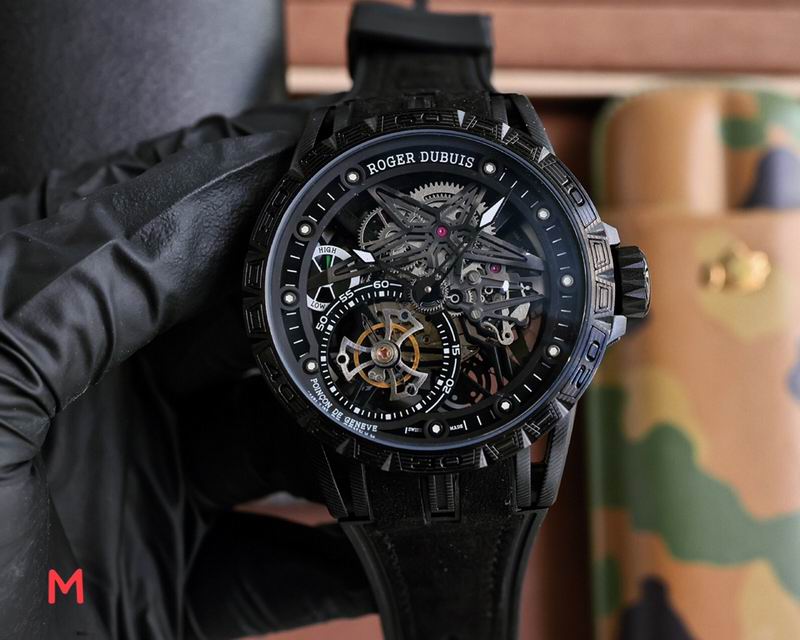 Roger Dubuis 46mm 94 (8)