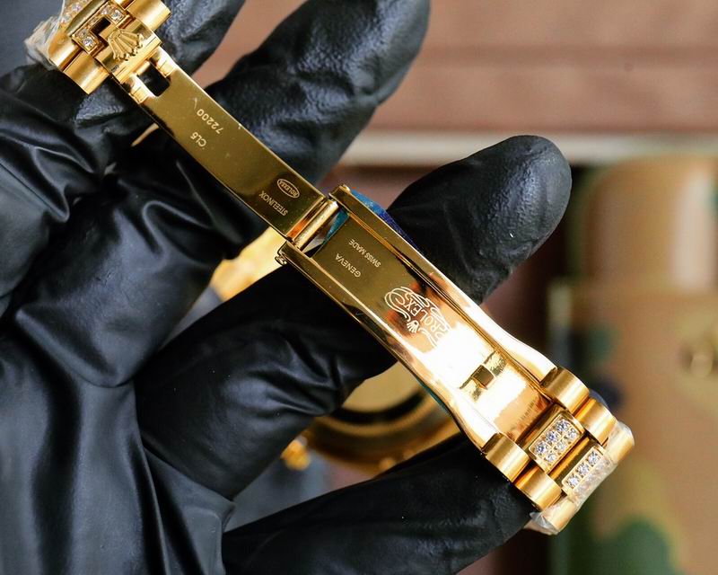 Rolex 40mm 103-Date Just (5)