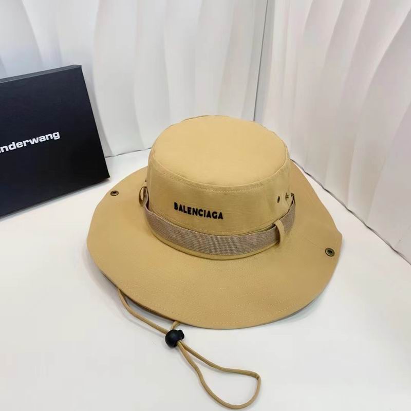 Balenciaga hat dx (1)