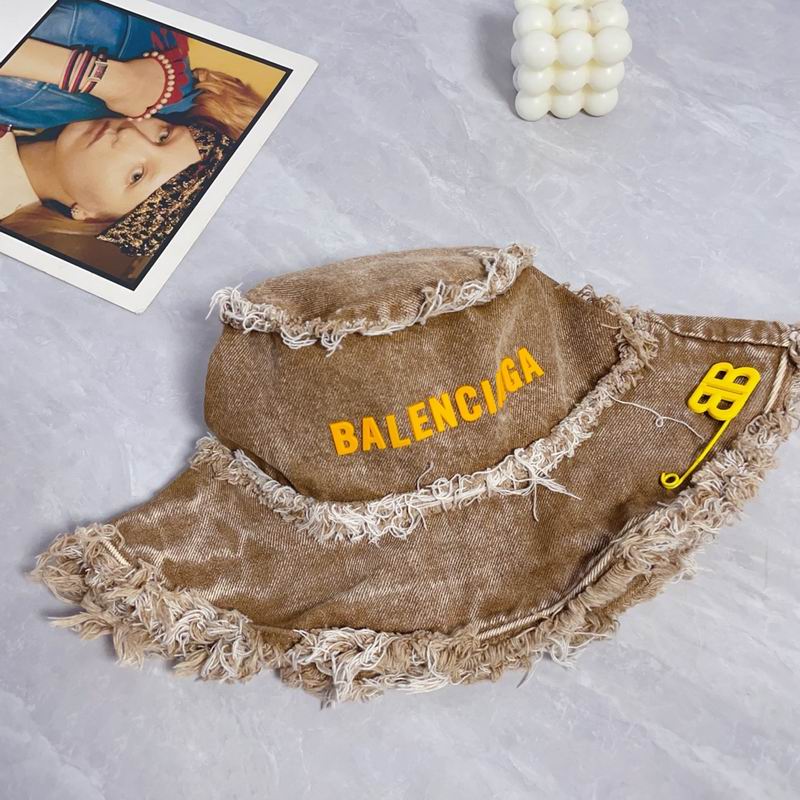 Balenciaga hat dx (10)