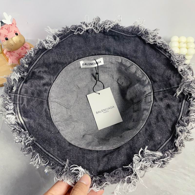 Balenciaga hat dx (28)