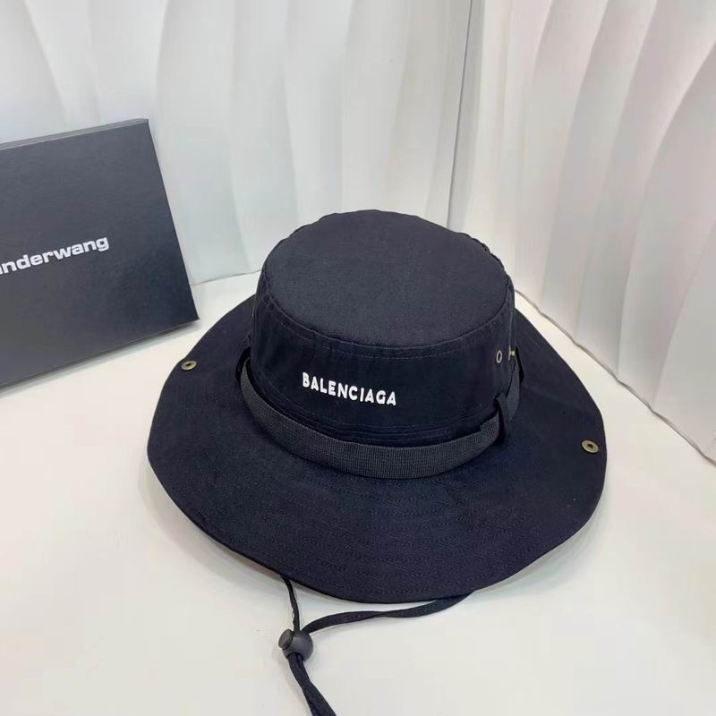 Balenciaga hat dx (4)