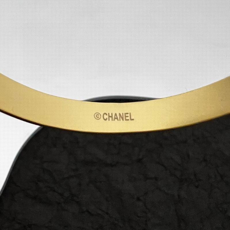 Chanel bracelet 1lyx30 (6)
