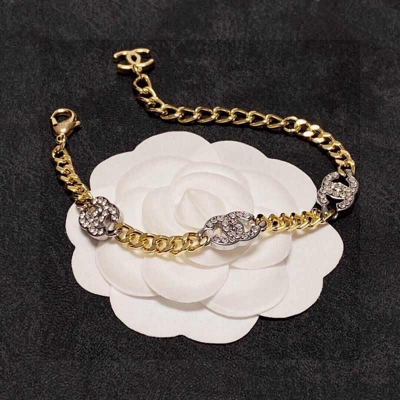 Chanel bracelet 1lyx36 (4)