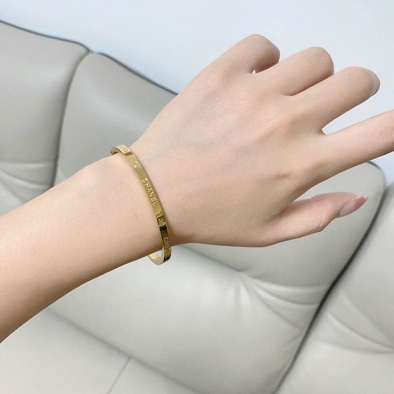 Chanel bracelet 2lyx40 (2)