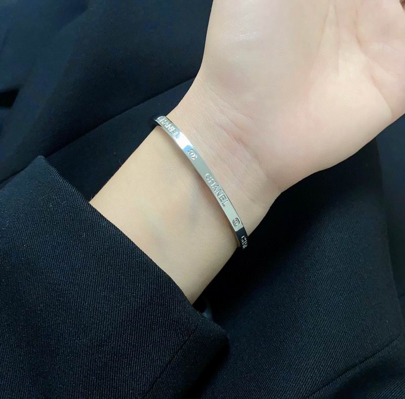 Chanel bracelet 2lyx40 (3)