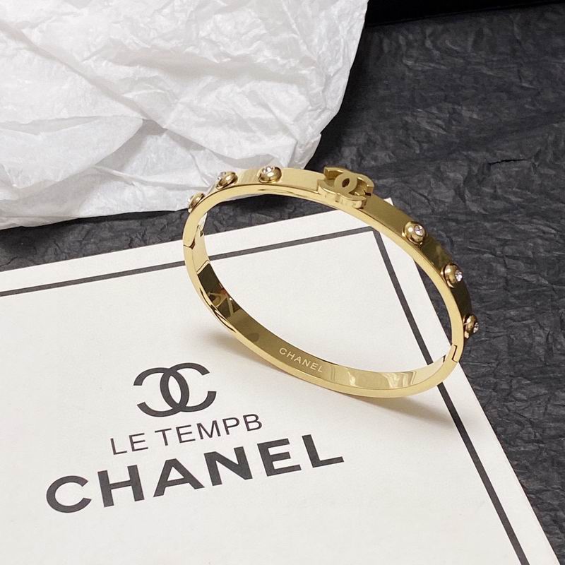 Chanel bracelet 2lyx42 (4)
