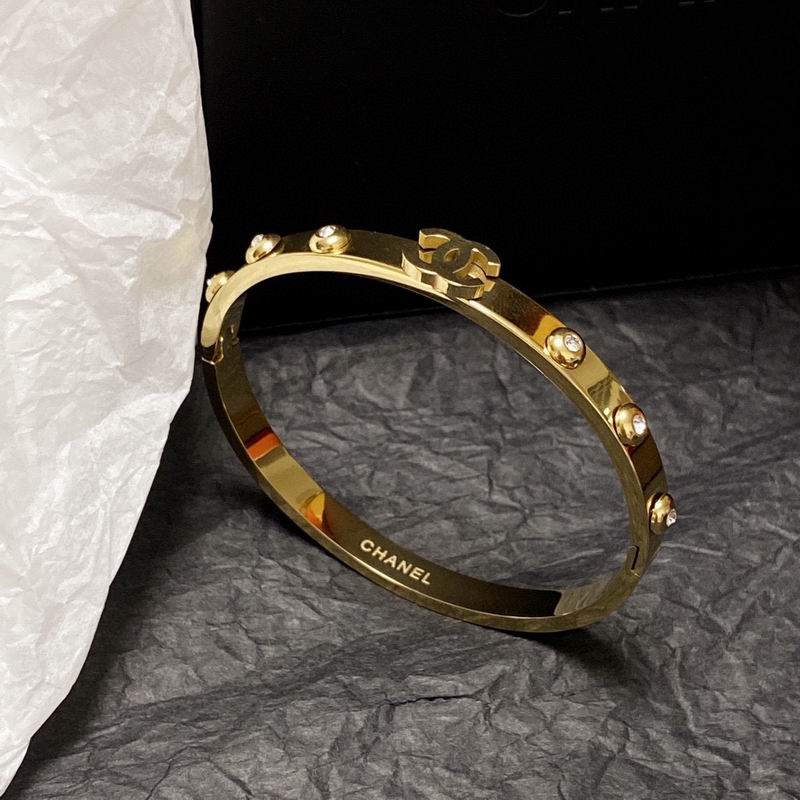 Chanel bracelet 2lyx42 (8)