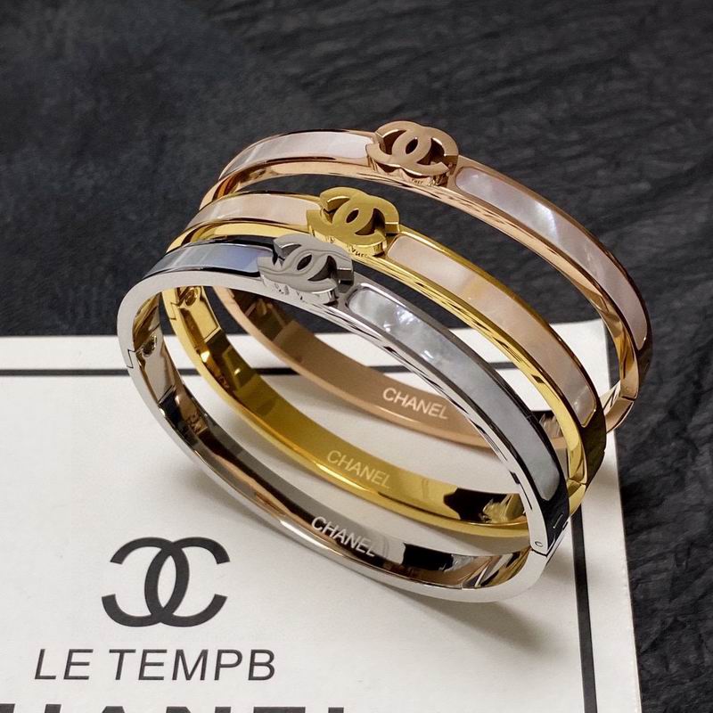 Chanel bracelet 3lyx48 (1)