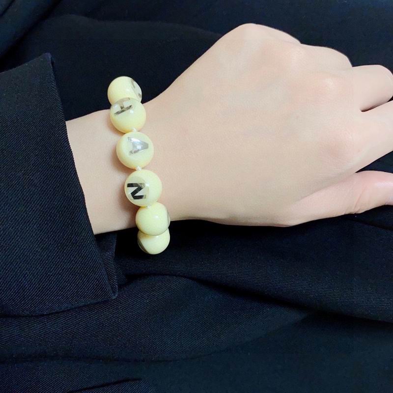 Chanel bracelet 3lyx51 (1)