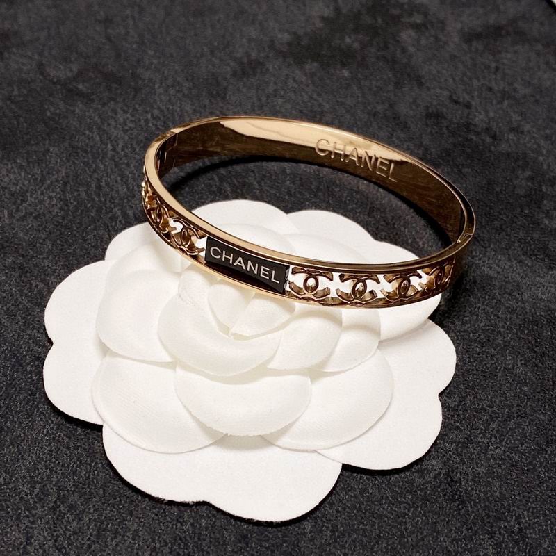 Chanel bracelet 3lyx60 (8)