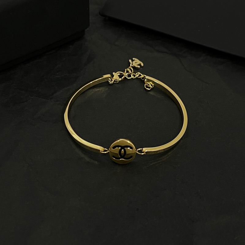 Chanel bracelet 3lyx69 (3)