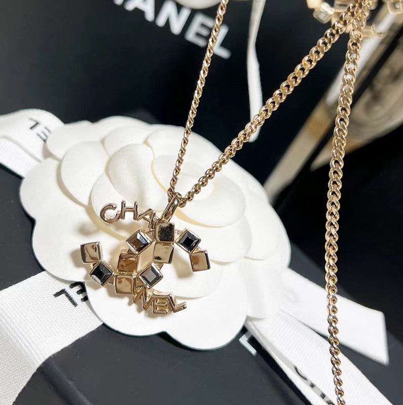 Chanel suits 2lyx12 (1)