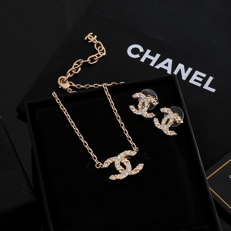 Chanel suits 3lyx14 (1)