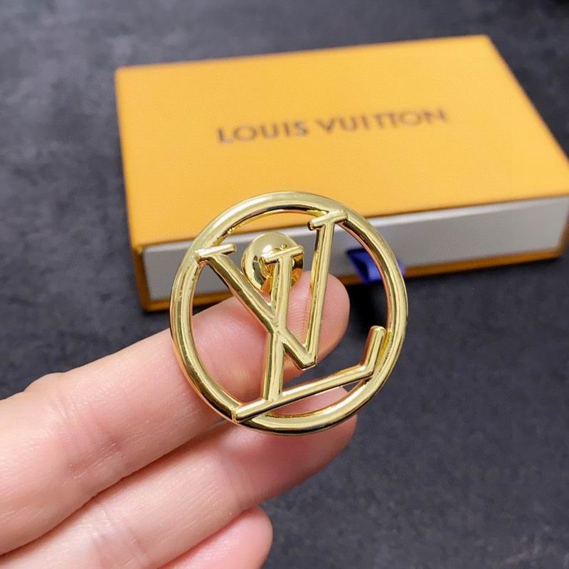 LV Brooch 03lyr01 (8)
